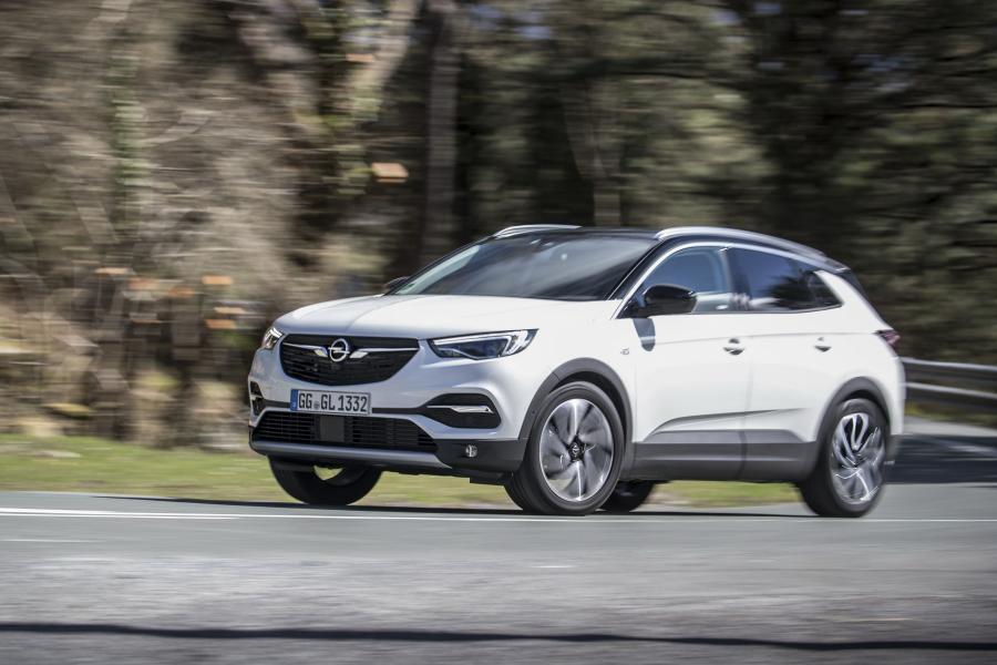  Opel Grandland X Turbo D Ultimate 2018 года  (фото 30 из 39)